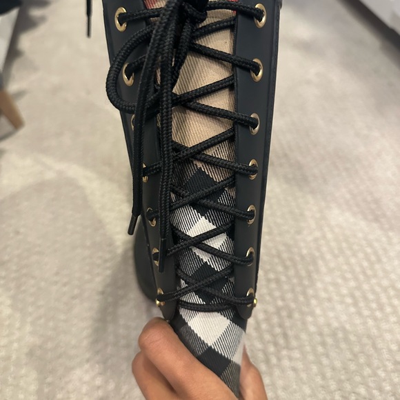 Burberry Simeon Lace up rain boots - Picture 5 of 8